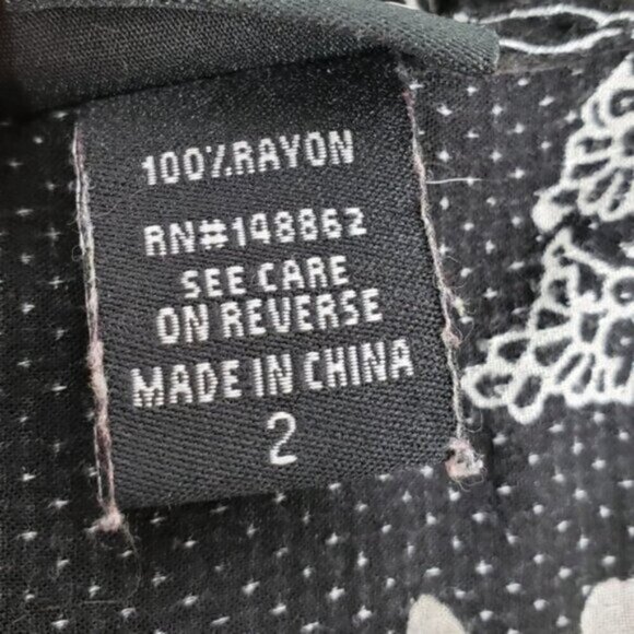 Torrid Semi Sheer Floral Pleated Ruffle Button Black Shirt Size 2X - Picture 7 of 11